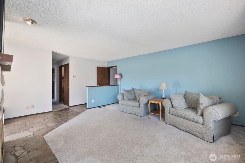 Property photo for 11524 36th Street E, Edgewood photo 12