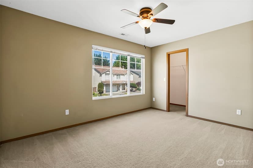 Property photo for 13707 116th Avenue Ct E, Puyallup photo 28