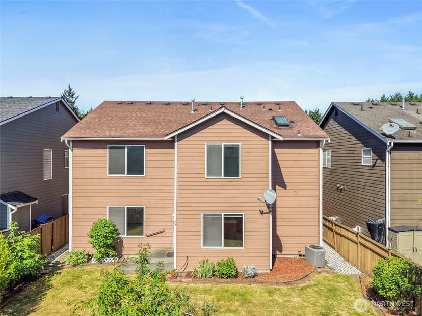 Property photo for 13707 116th Avenue Ct E, Puyallup photo 30