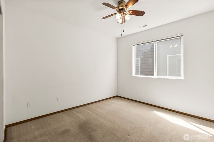 Property photo for 13707 116th Avenue Ct E, Puyallup photo 29