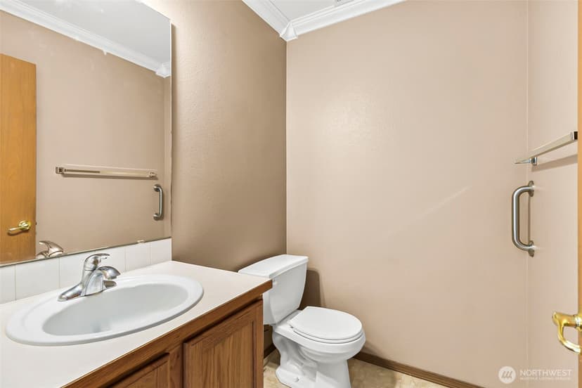 Property photo for 13707 116th Avenue Ct E, Puyallup photo 9
