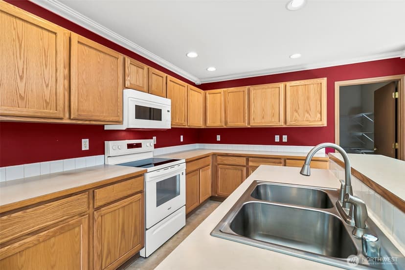 Property photo for 13707 116th Avenue Ct E, Puyallup photo 10
