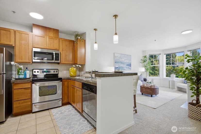 Property photo for 2901 NE Blakeley St #522, Seattle photo 10