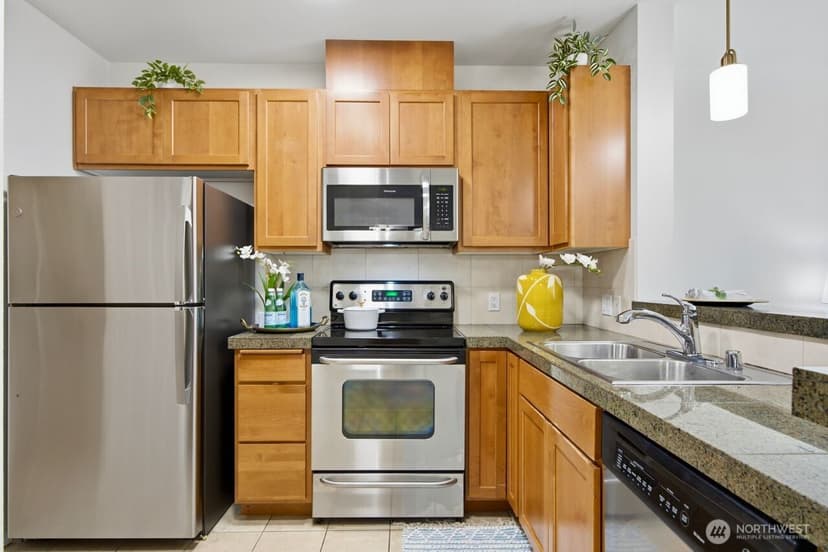 Property photo for 2901 NE Blakeley St #522, Seattle photo 12