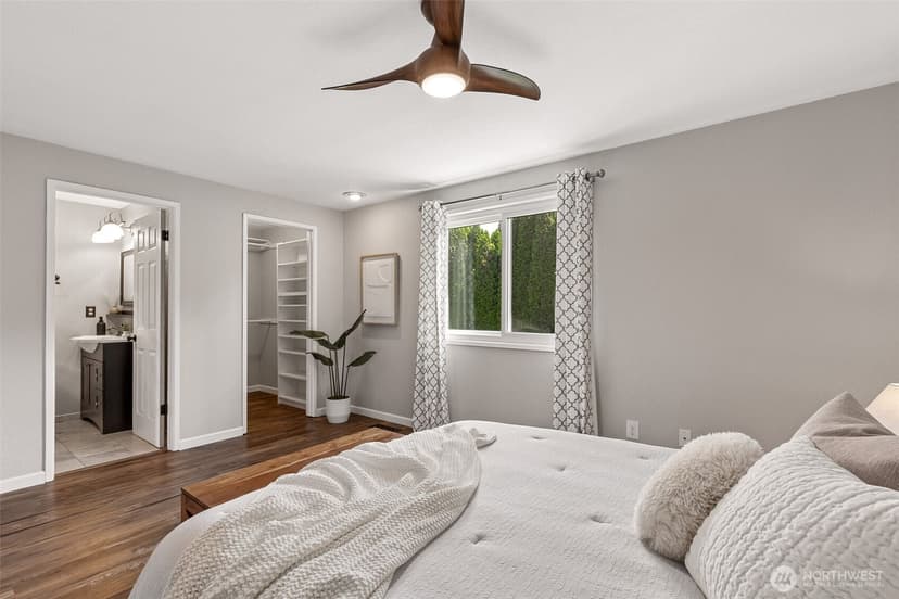 Property photo for 13741 SE 201st Street, Kent photo 15