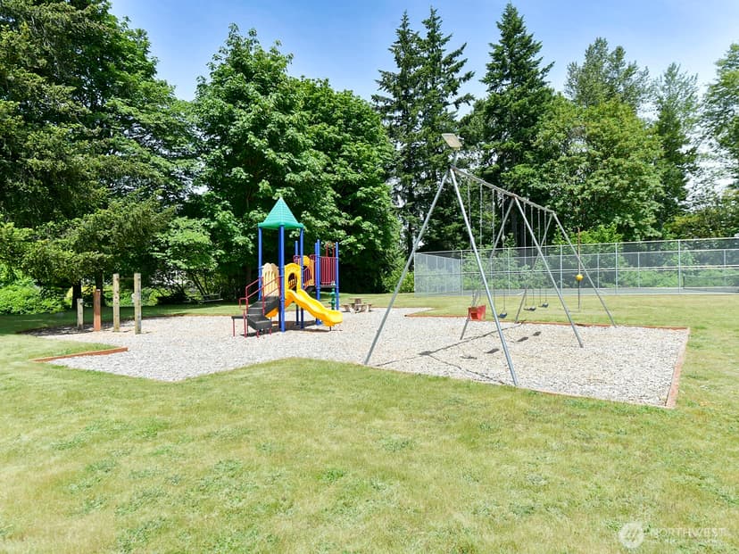 Property photo for 19805 127th Court NE, Bothell photo 28