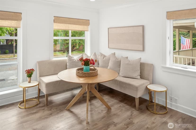 Property photo for 1525 McGilvra Boulevard E, Seattle photo 6