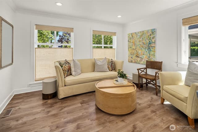 Property photo for 1525 McGilvra Boulevard E, Seattle photo 5