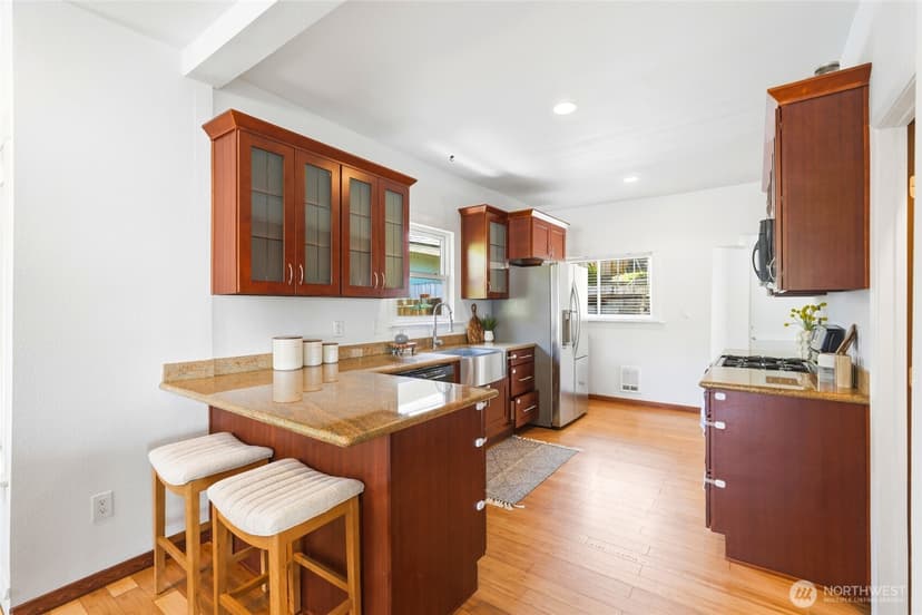 Property photo for 3310 Rucker Avenue, Everett photo 6