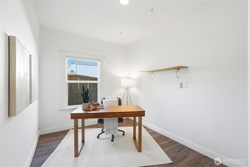 Property photo for 3310 Rucker Avenue, Everett photo 16
