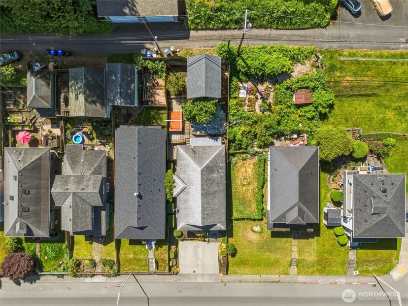 Property photo for 3310 Rucker Avenue, Everett photo 29