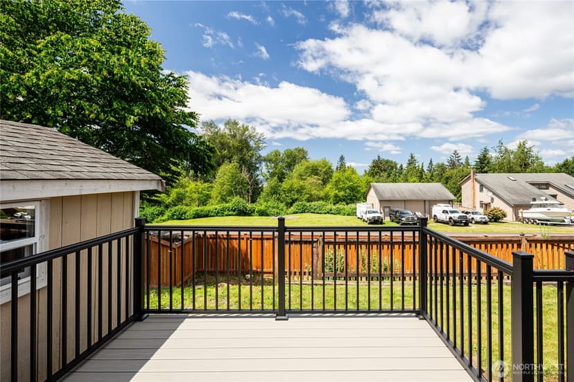 Property photo for 6116 76th Avenue NE, Marysville photo 6