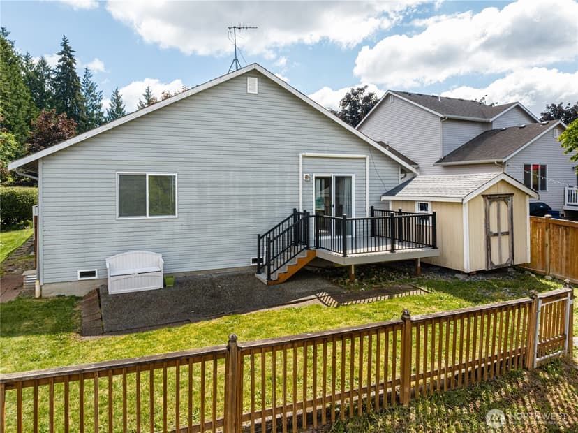 Property photo for 6116 76th Avenue NE, Marysville photo 8