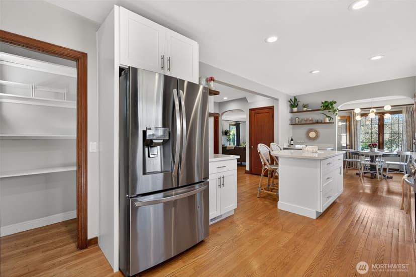 Property photo for 321 NW 78th Street, Seattle photo 13