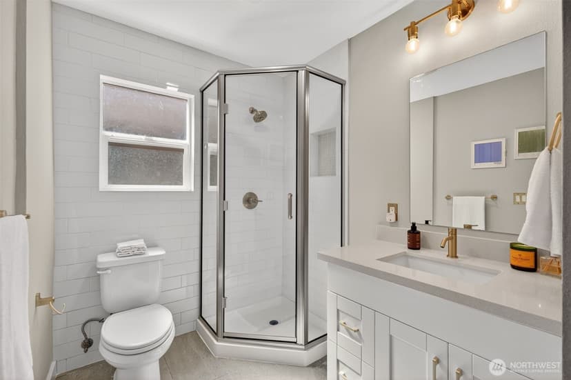 Property photo for 321 NW 78th Street, Seattle photo 15