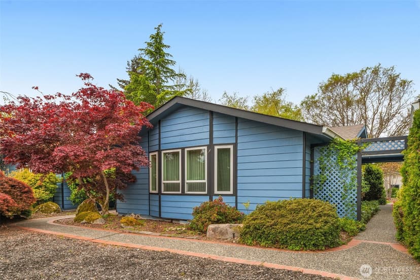Property photo for 921 241st Place SW, Bothell photo 28