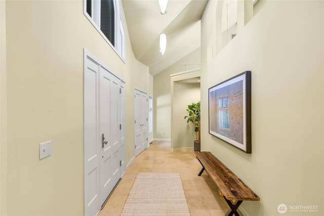 Property photo for 3815 E McGraw Street, Seattle photo 4