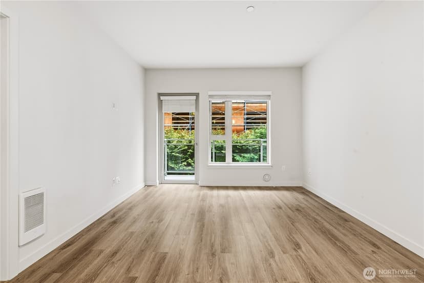Property photo for 1760 NW 56th Street #311, Seattle photo 13