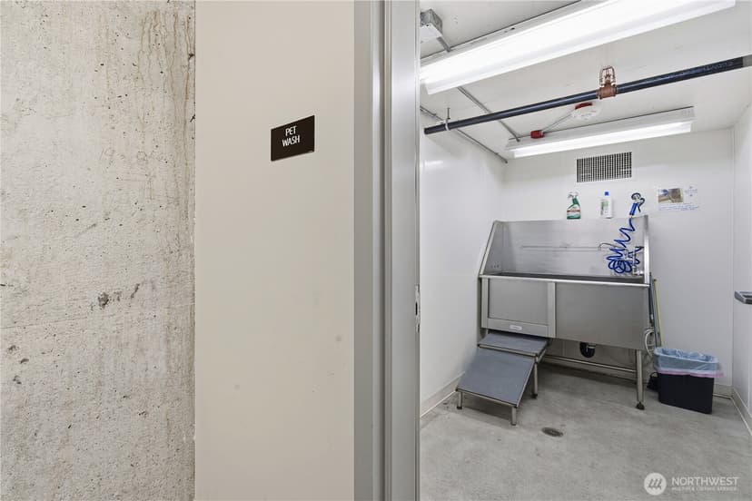 Property photo for 1760 NW 56th Street #311, Seattle photo 31