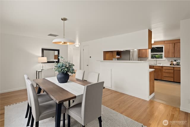 Property photo for 161 SW 185th Street, Normandy Park photo 4