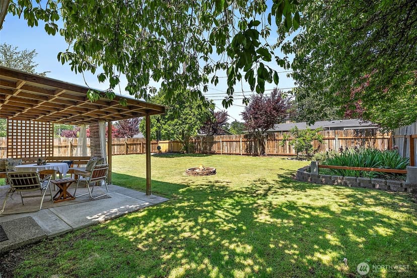 Property photo for 6401 Okanogan Avenue SW, Lakewood photo 19