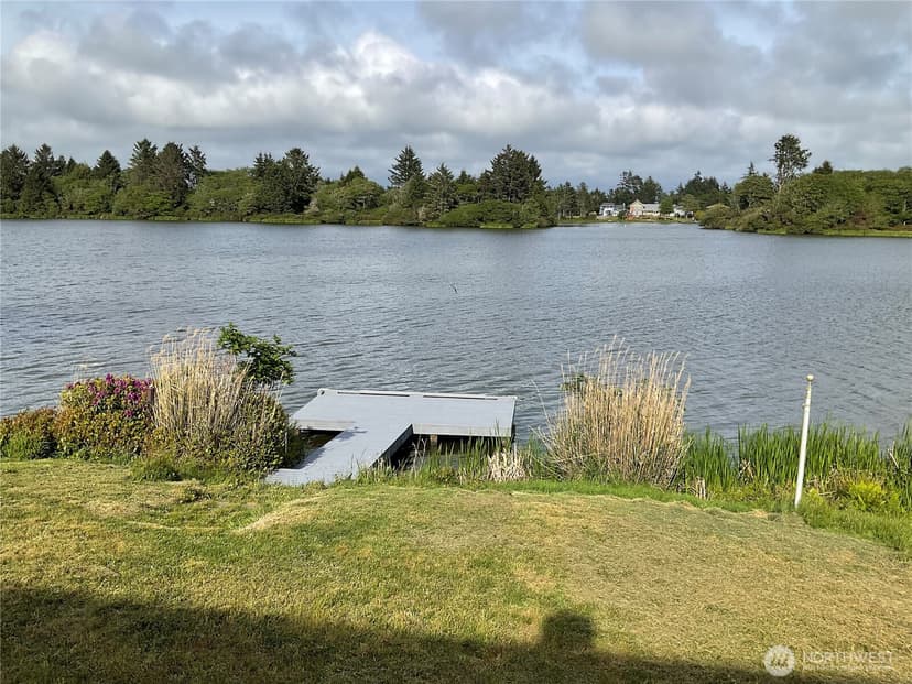 Property photo for 580 Mount Olympus Avenue SE, Ocean Shores photo 30