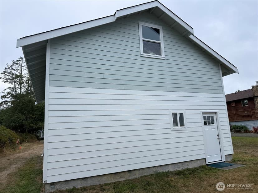 Property photo for 580 Mount Olympus Avenue SE, Ocean Shores photo 7