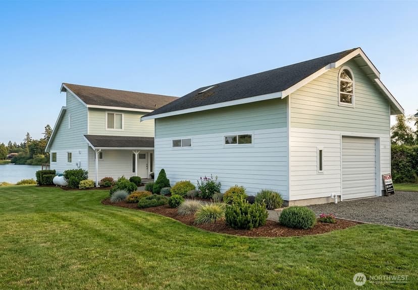 Property photo for 580 Mount Olympus Avenue SE, Ocean Shores