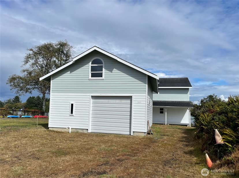 Property photo for 580 Mount Olympus Avenue SE, Ocean Shores photo 9