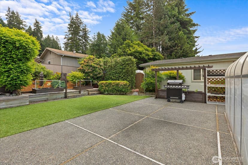 Property photo for 24201 8th Place W, Bothell photo 20