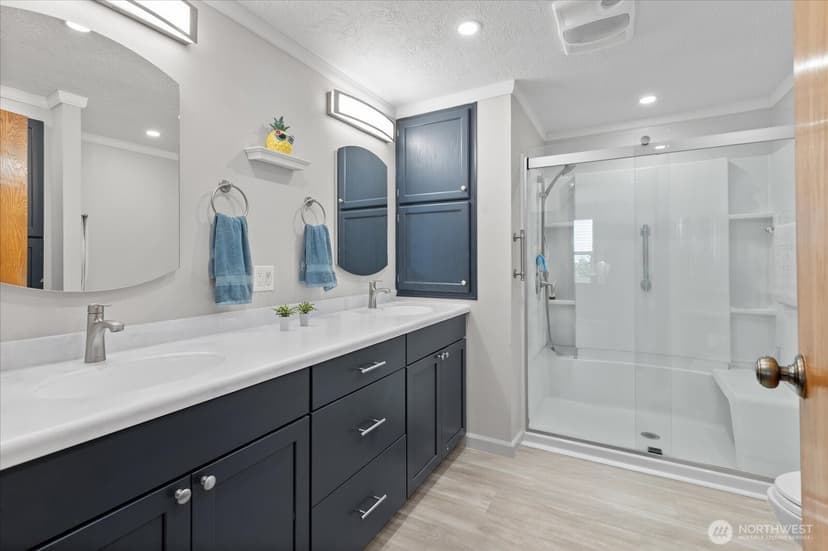 Property photo for 24201 8th Place W, Bothell photo 14
