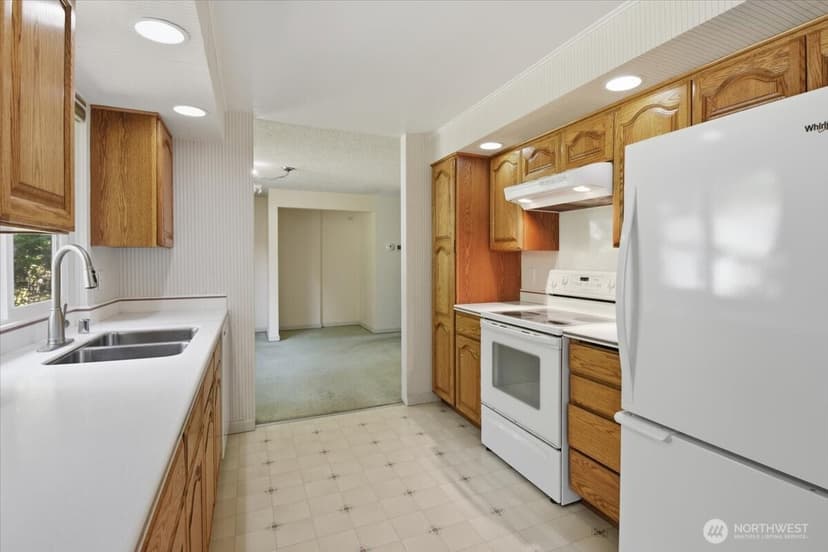 Property photo for 18109 128th Place SE, Snohomish photo 8
