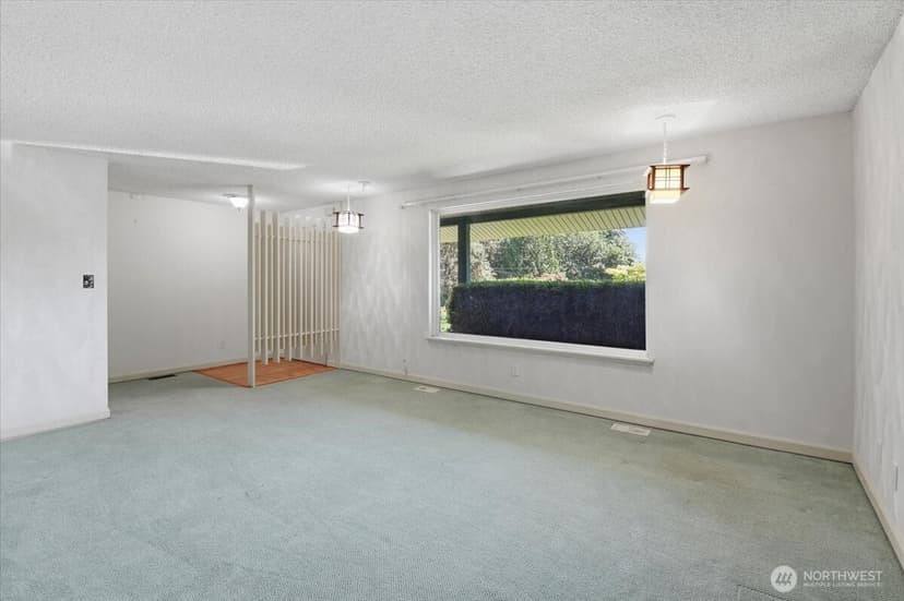 Property photo for 18109 128th Place SE, Snohomish photo 4