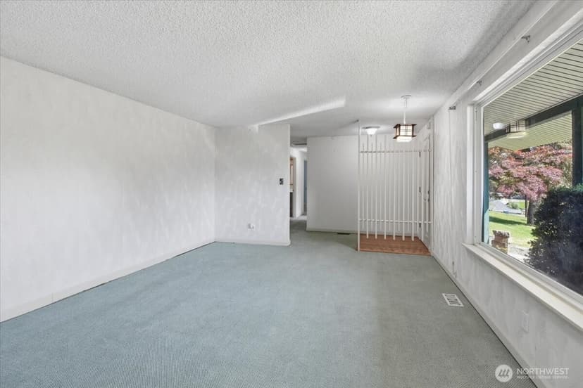 Property photo for 18109 128th Place SE, Snohomish photo 3