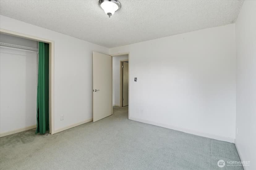 Property photo for 18109 128th Place SE, Snohomish photo 18