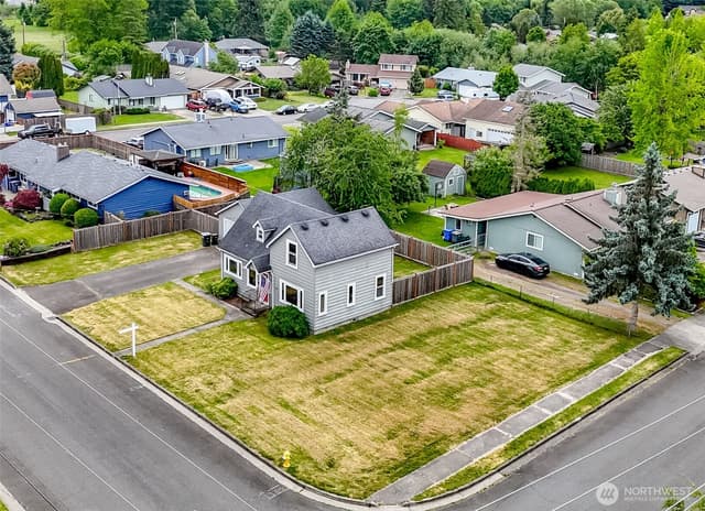 Property photo for 1220 9th Ave SW, Puyallup photo 5
