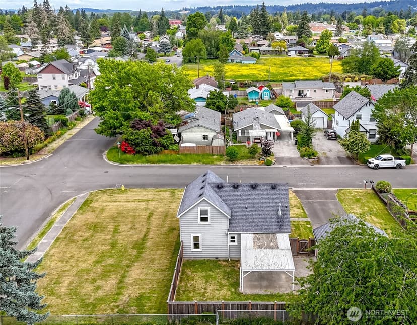Property photo for 1220 9th Ave SW, Puyallup photo 8