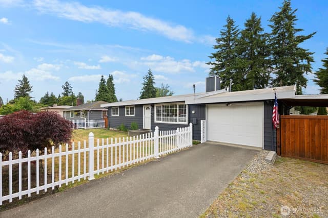 Property photo for 2119 Aberdeen Avenue NE, Renton