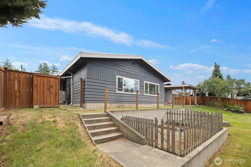 Property photo for 2119 Aberdeen Avenue NE, Renton photo 36