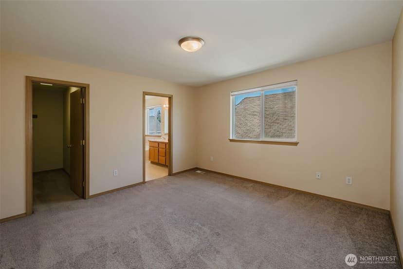 Property photo for 4024 152nd Street Ct E, Tacoma photo 12