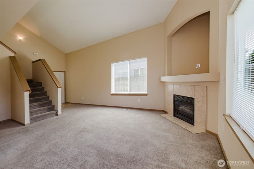 Property photo for 4024 152nd Street Ct E, Tacoma photo 5