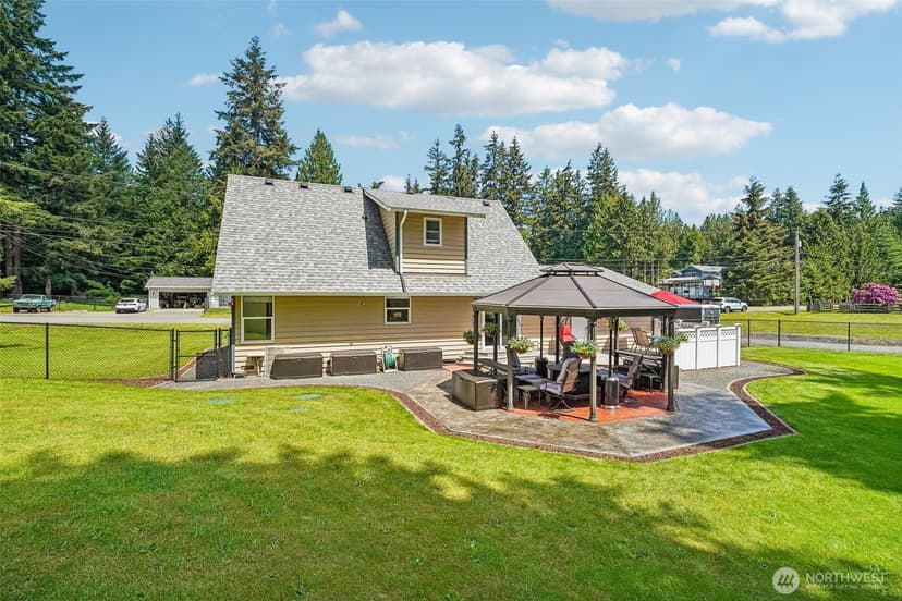Property photo for 6118 180th Place NW, Stanwood photo 31