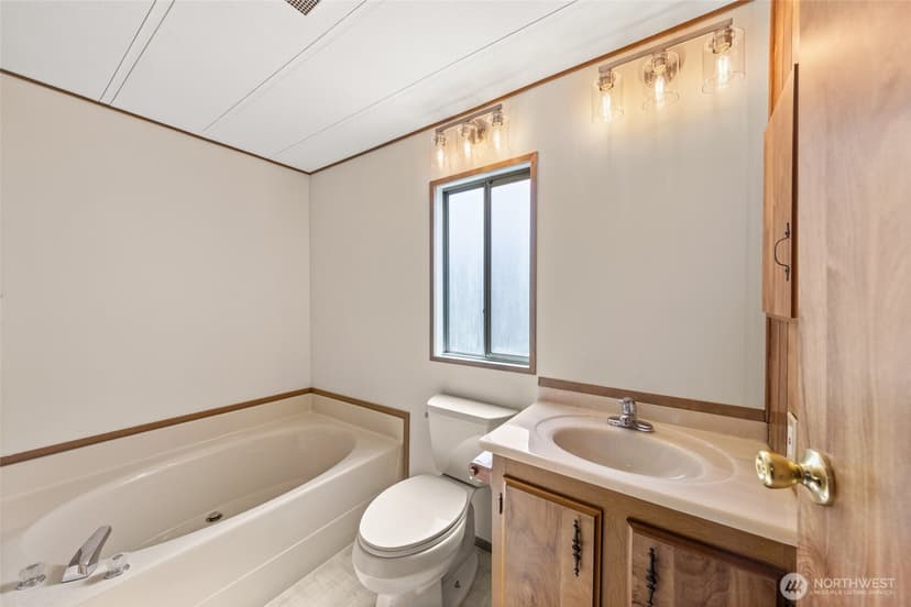 Property photo for 18501 52nd Avenue W #22, Lynnwood photo 26