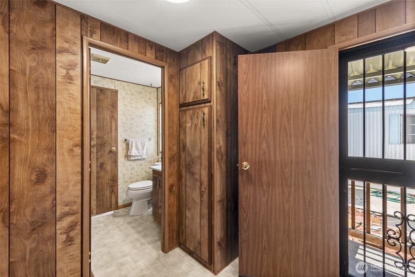 Property photo for 18501 52nd Avenue W #22, Lynnwood photo 17
