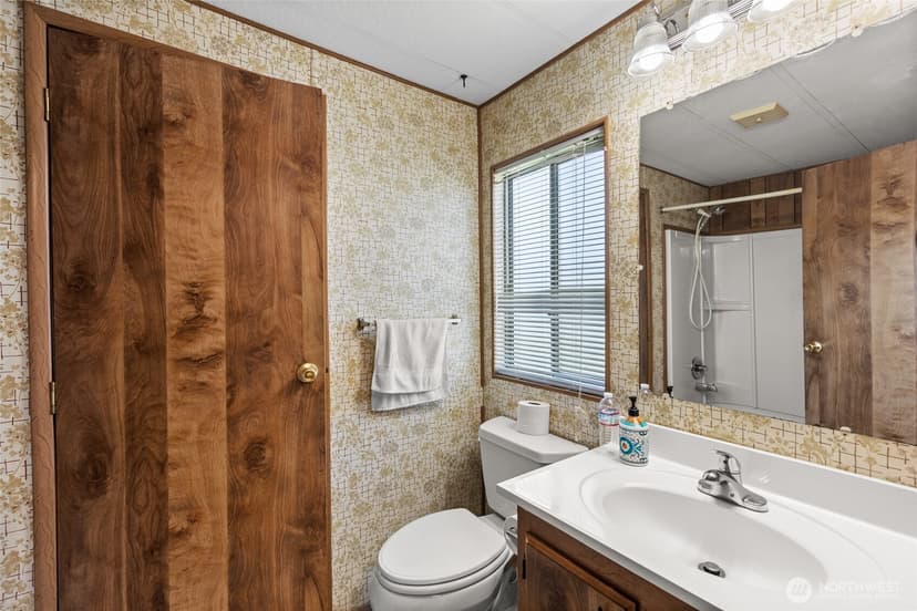 Property photo for 18501 52nd Avenue W #22, Lynnwood photo 18