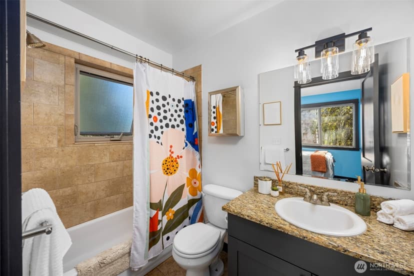 Property photo for 316 W Barrett Street #B, Seattle photo 14