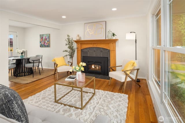 Property photo for 8816 16th Avenue SW, Seattle photo 5