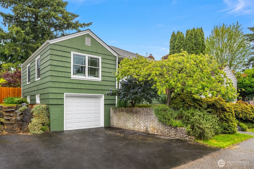 Property photo for 8816 16th Avenue SW, Seattle photo 27
