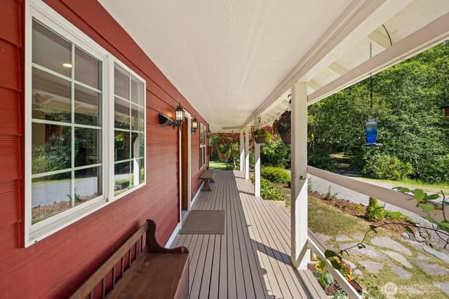 Property photo for 14716 180th Avenue NW, Gig Harbor photo 3