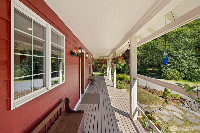 Property photo for 14716 180th Avenue NW, Gig Harbor photo 3